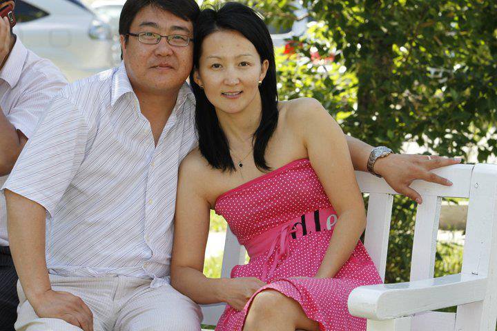 Дооёо, Зулаа хоёр дурлалт хосуудад баярын мэнд хүргэлээ